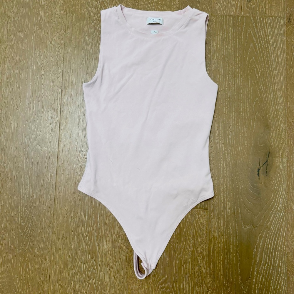 Aritzia Contour Bodysuit